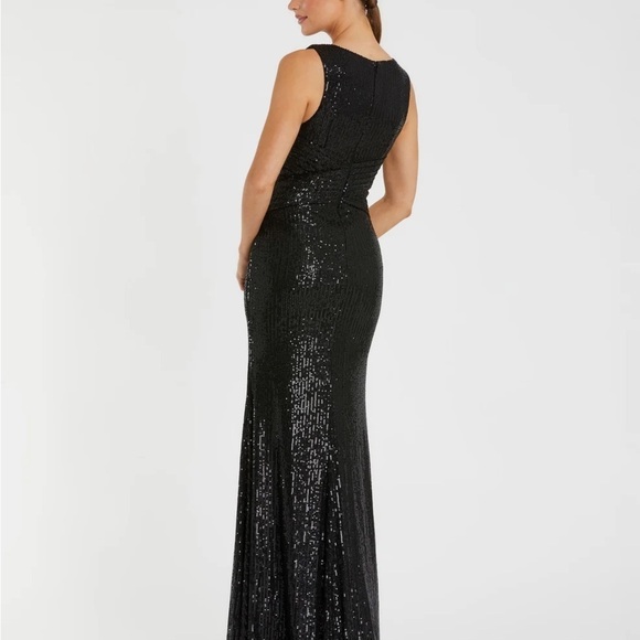 Mac Duggal 26598 NWT V-Neck Sequin Wrap Waist Gown - Picture 3 of 7